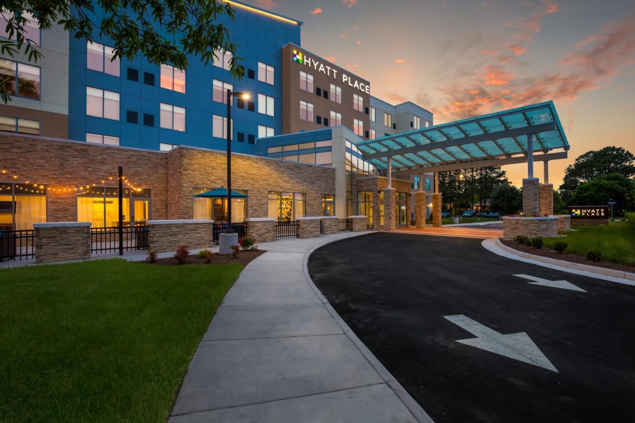 Hyatt Place Hampton Convention Center Экстерьер фото