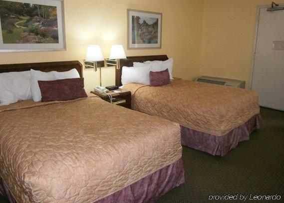 Hyatt Place Hampton Convention Center Номер фото